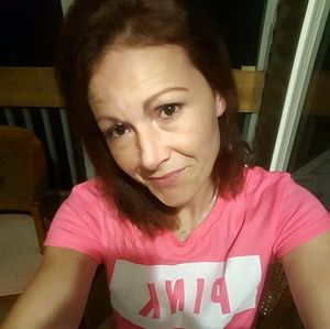 Meet your Posher, Cortney